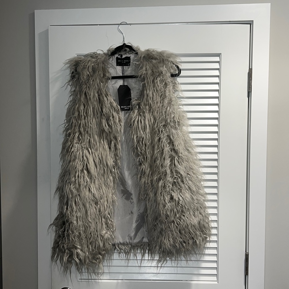 Brave Soul Shaggy Gray Vest